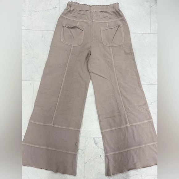 Easel Women's Wide Leg Tan Pants - Picture 12 of 15